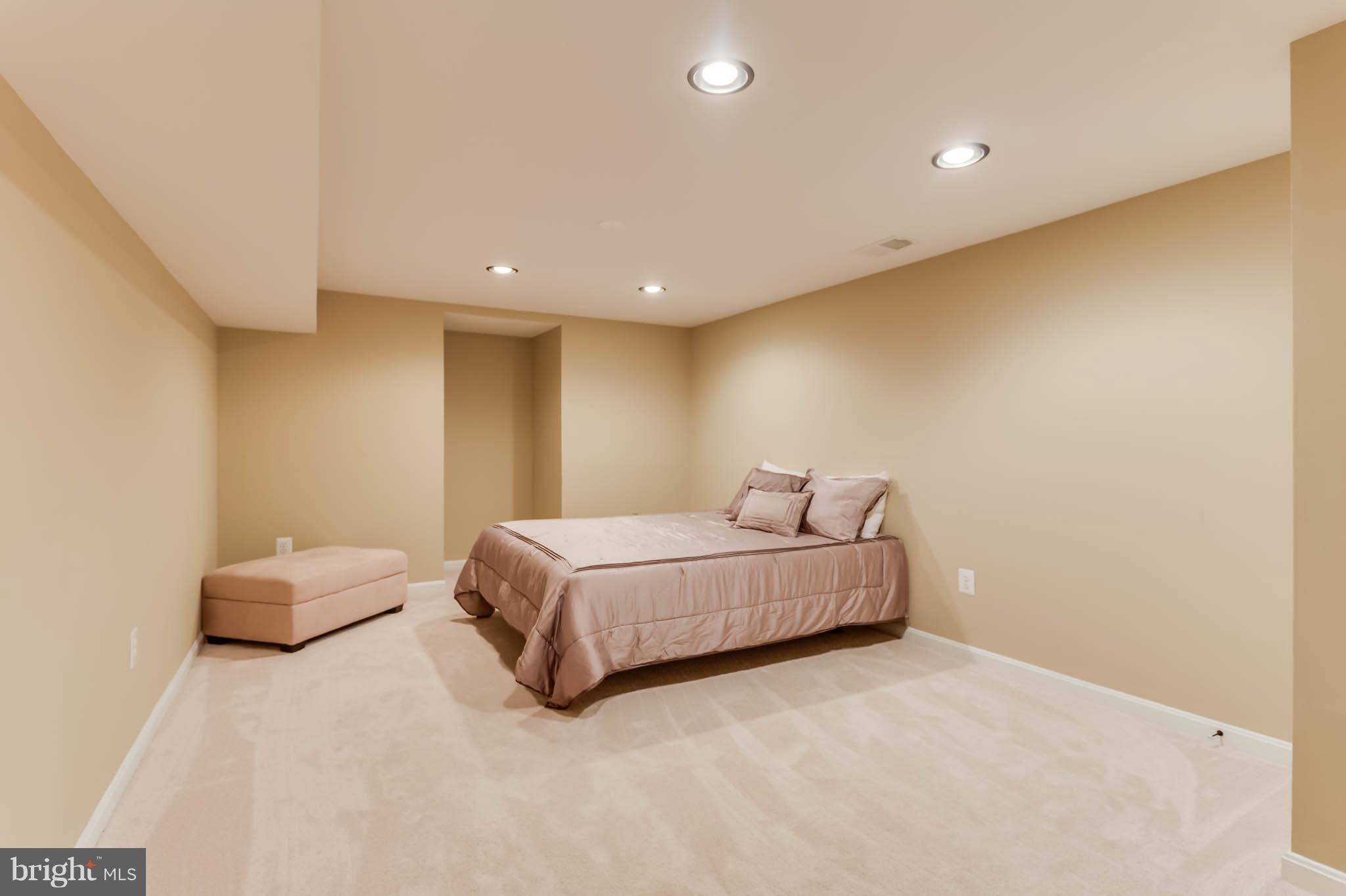 CONFEDERATE RIDGE - Residential