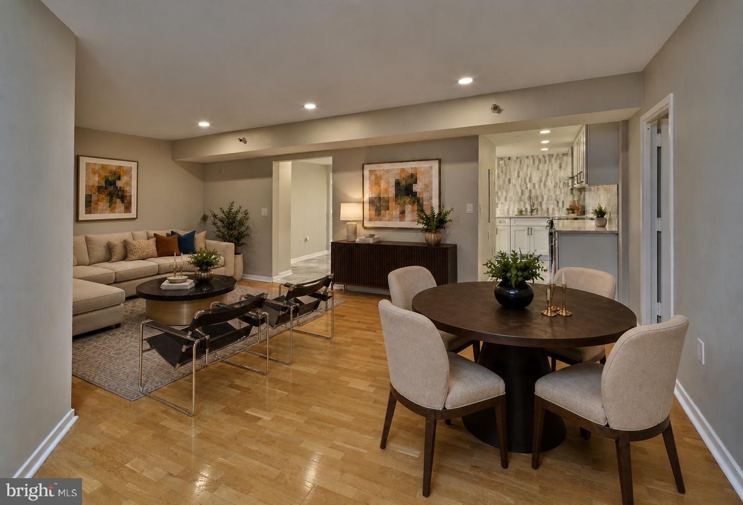 210 W RITTENHOUSE SQUARE 1704