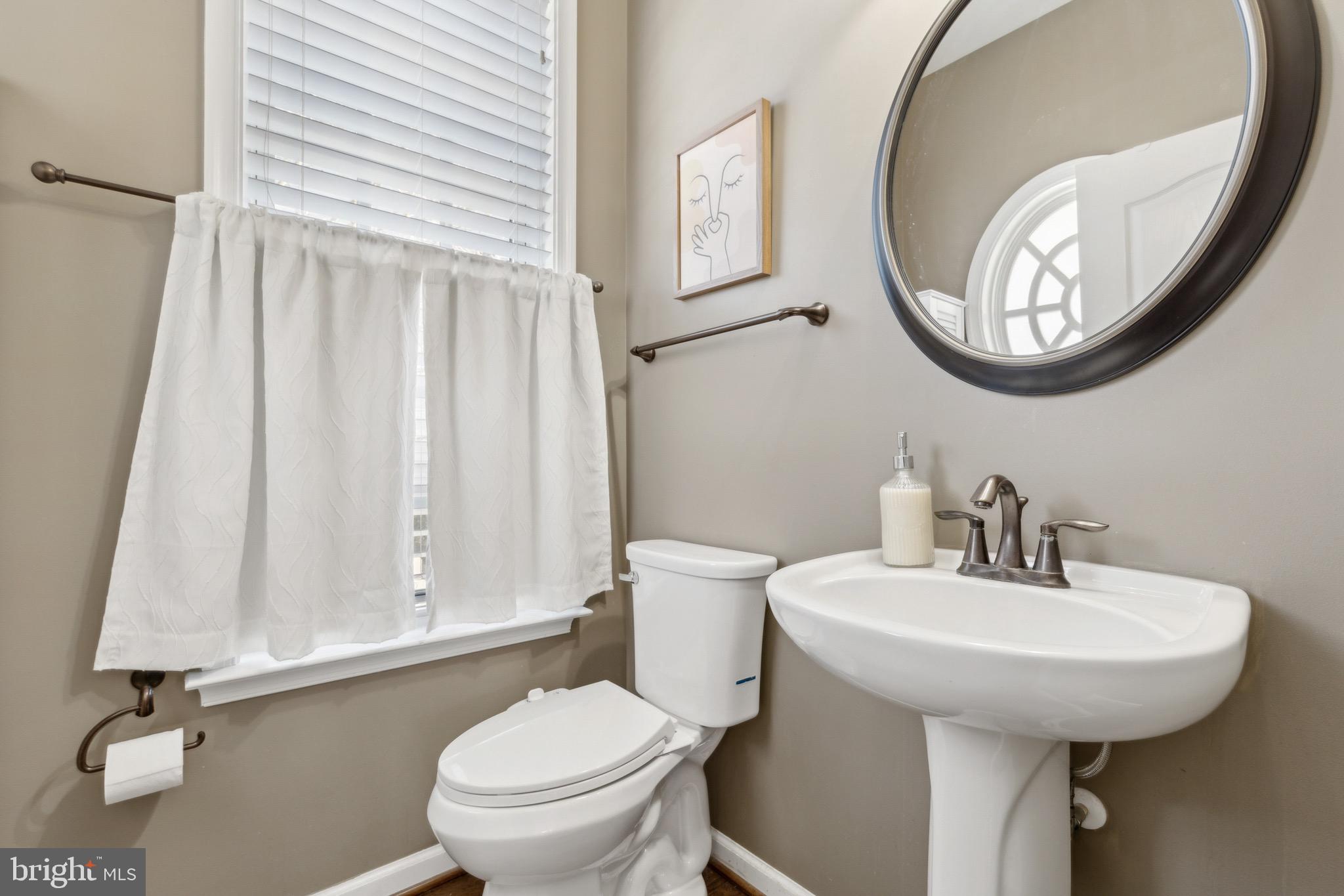 NEW BRISTOW VILLAGE - Residential