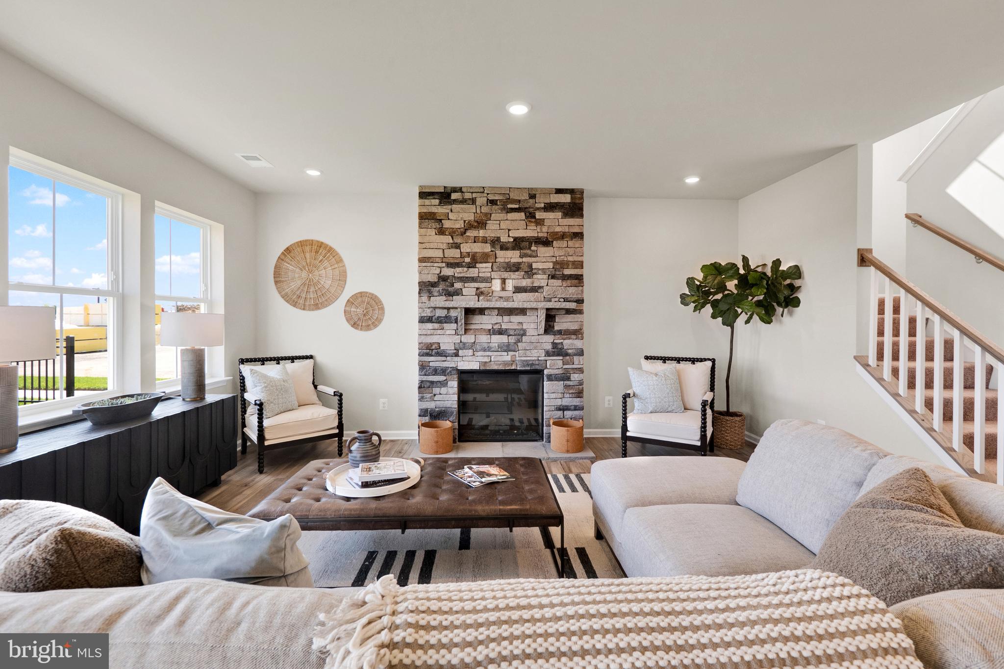 RED CLOVER MEADOWS - Residential