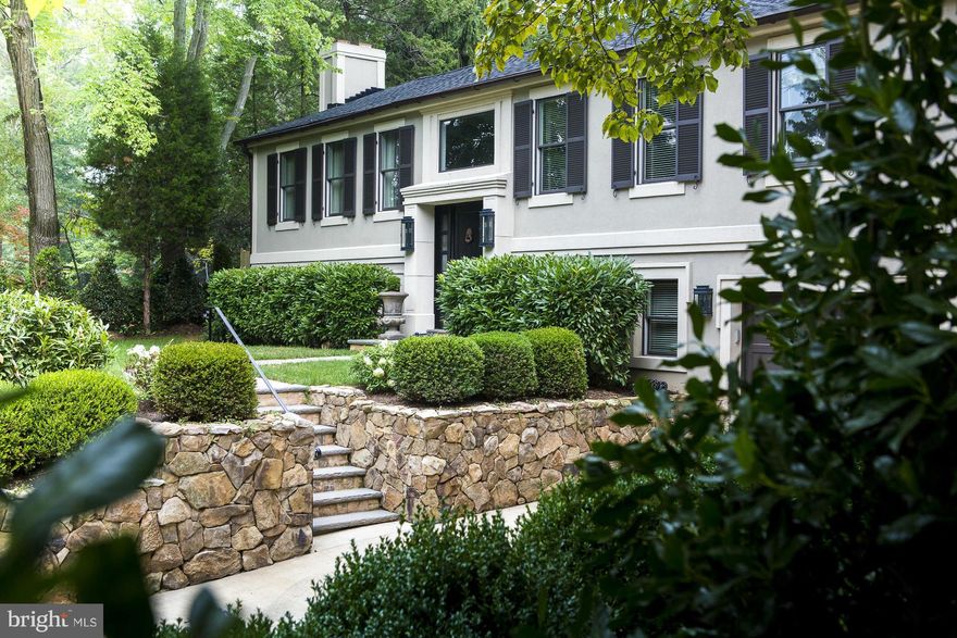 Hold your breath to the Chain Bridge! No expense spared in this beautifully renovated single-family home w/ designer touches in North Arlington. Gourmet Kitchen w/ top-of-the-line appliances & Carrera marble counter tops.  Luxurious Baths include full body sprayers and an Aquatic air bathtub.  Professionally landscaped Rear Garden w/ large bluestone terrace. Interior Garage. OPEN SUN 08/09 1-3PM