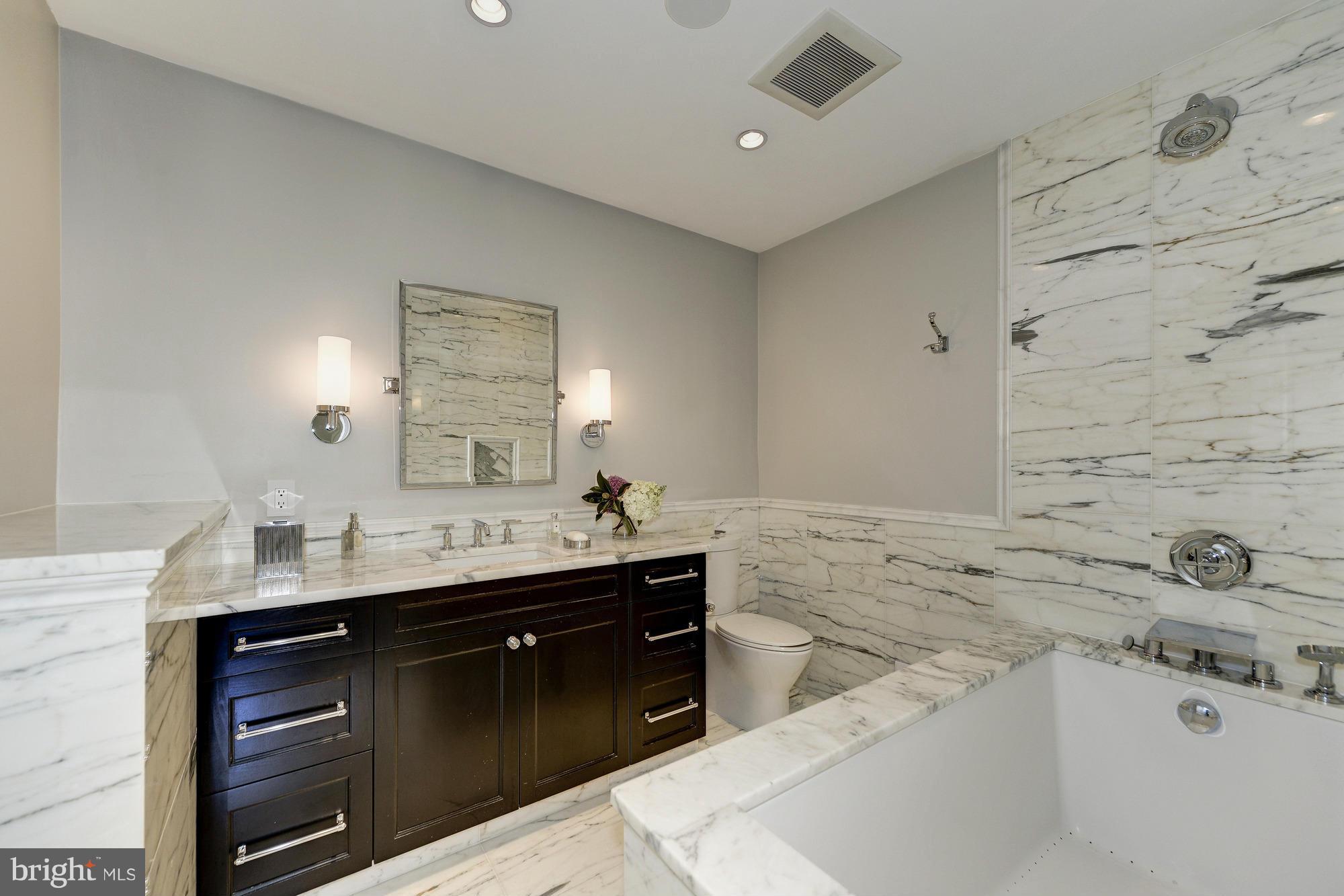 THE GLEBE - Residential