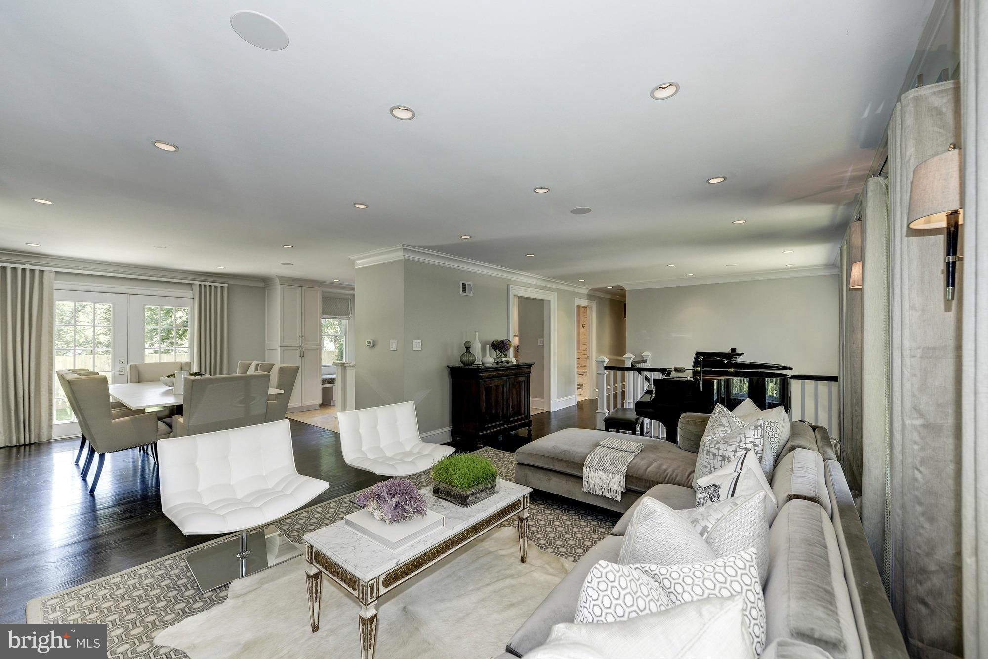 THE GLEBE - Residential