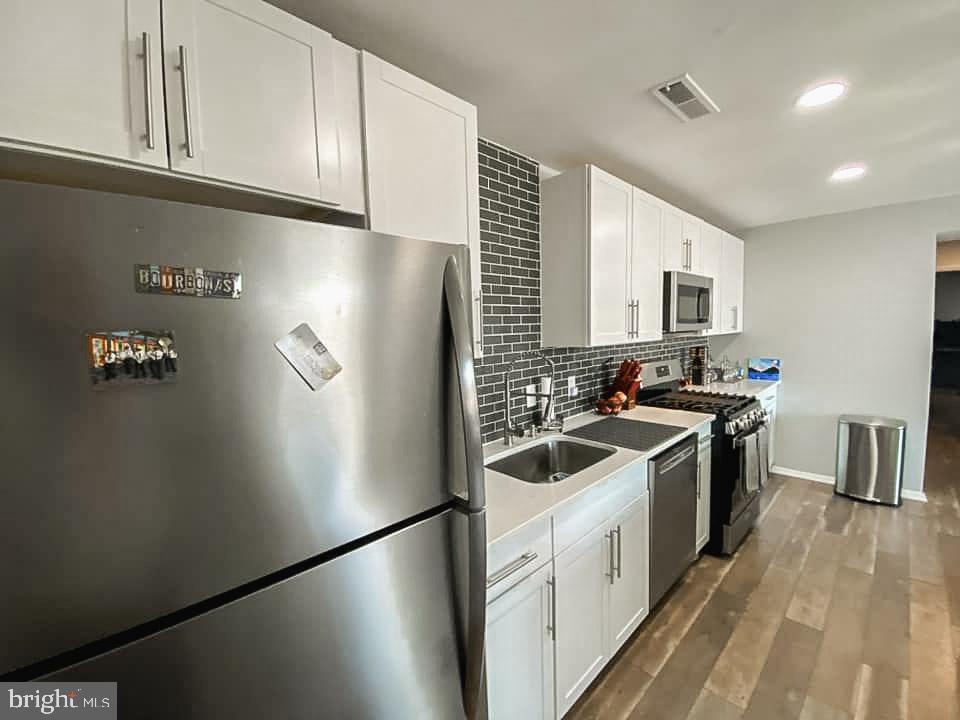 SAXONY SQUARE - Residential Lease