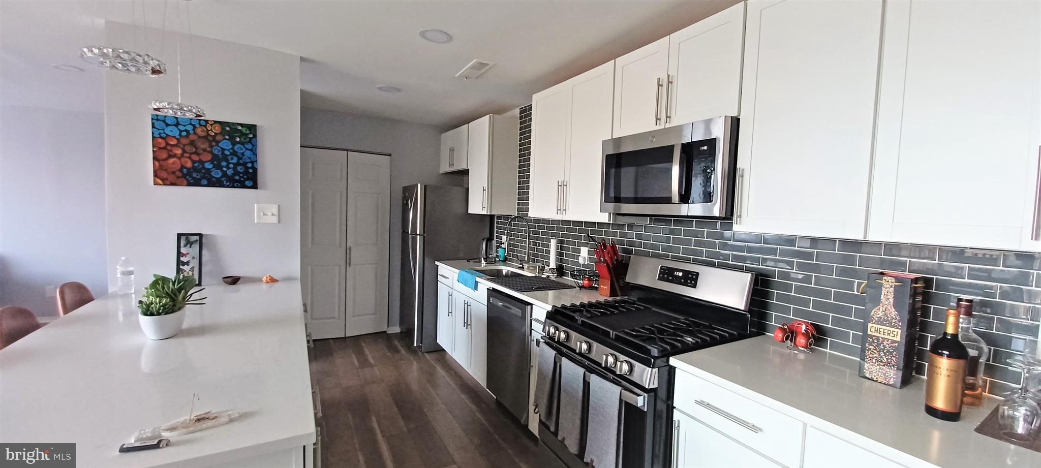 SAXONY SQUARE - Residential Lease