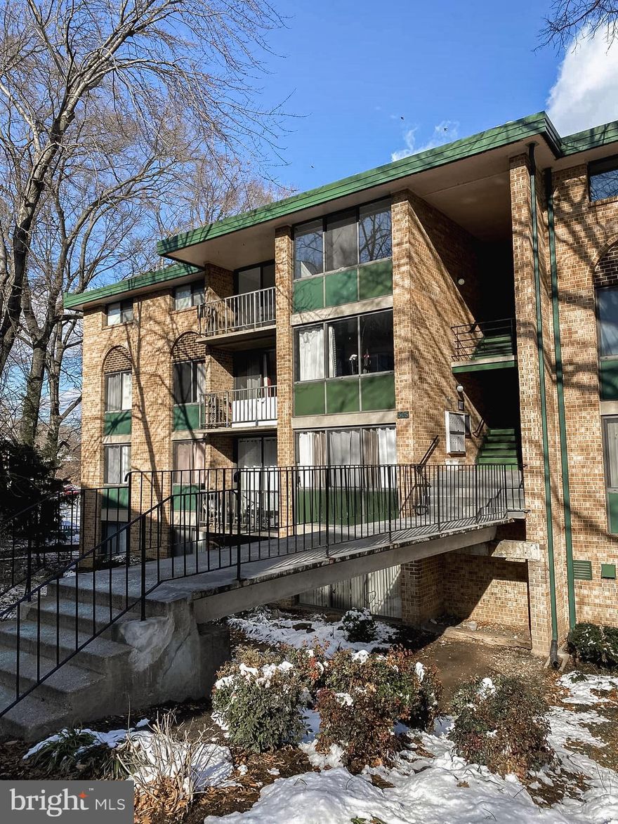 Sun-filled and Open Floor Plan with Large Wall of Windows * Gleaming Plank Floors Throughout * Kitchen Filled with Upgrades to Include Quartz Countertops, Subway Glass Tile Backsplash, 7 Ft. Island with Breakfast Bar, Large White Cabinets, and Stainless Steel Appliances with Gas Cooking * Separate Dining Area Walks Out to Private Balcony * Stylish Updates Like Modern Light Fixtures, Chair Railing, and Recessed Lighting * Luxury Bathroom with Designer Tile, Dual Sink Vanity, Subtle Beadboard Paneling, and Upgraded Shower Fixtures * Spacious Bedrooms and Closets to Include Dual Closets in Bedrooms and Walk In Closet Off Hallway * Electric, Gas, and Water Included with the Condo Association * Pool, Tennis Court, and Tot Lot/Playground Included with Community Amenities * Minutes From Shopping and Restaurants with Easy Access to Beltway * All Utilities included*

Owner will consider pet(s) on a case by case basis.
Proof of renter’s insurance required.
Minimum monthly income 3 times the tenant’s portion of the monthly rent, acceptable rental history, credit history and criminal history
The landlord is exempt from accepting any source of funds pursuant to Virginia Code Section 36-96.2(I), and therefore does not accept housing vouchers at this property.