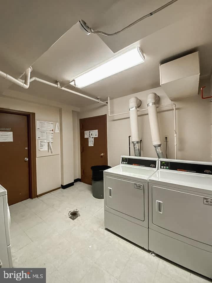 SAXONY SQUARE - Residential Lease