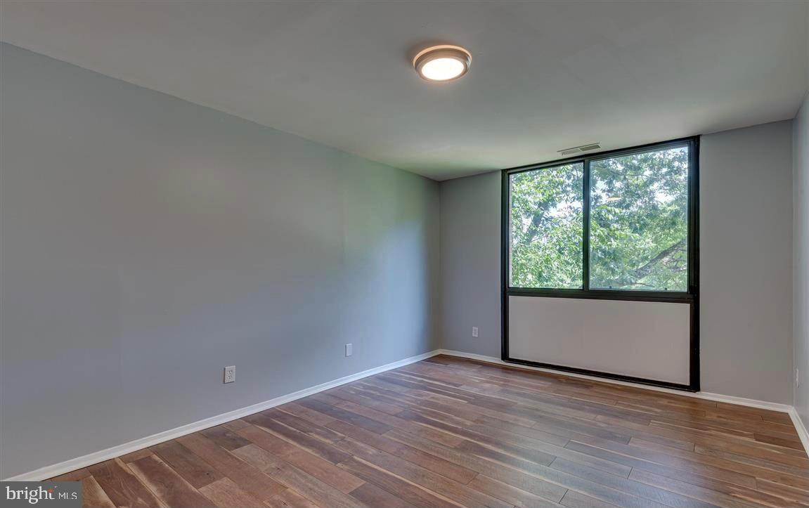 SAXONY SQUARE - Residential Lease