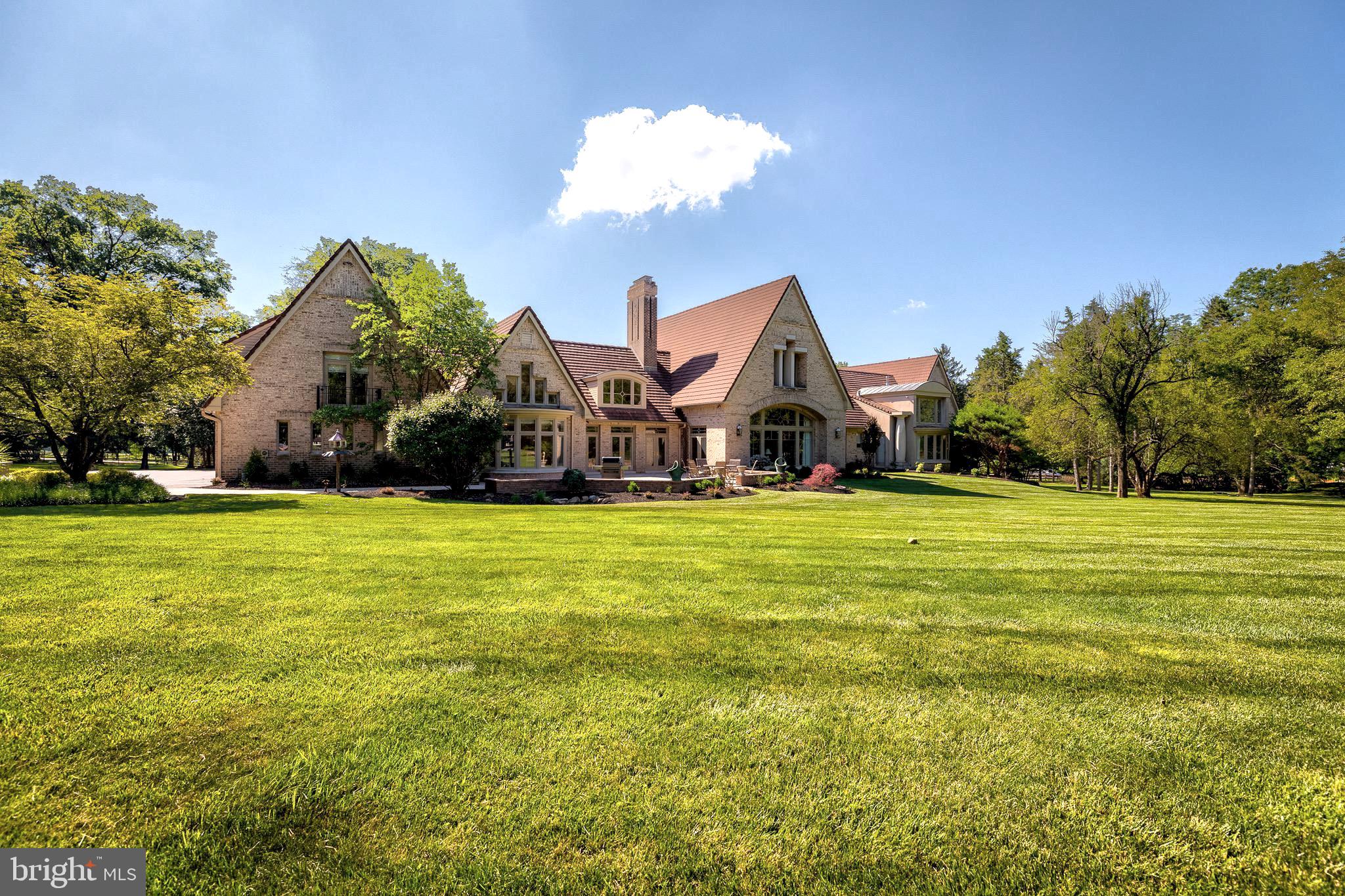 FORT WASHINGTON - Residential