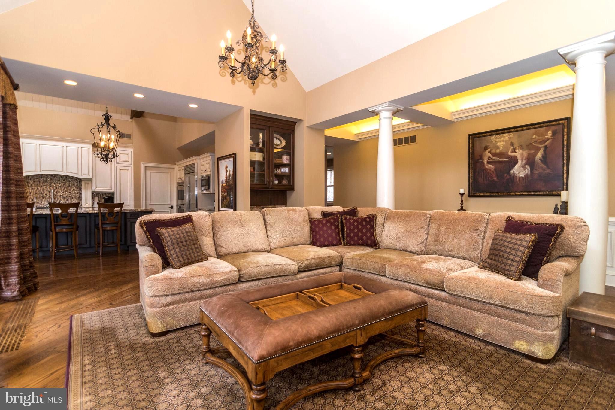 FORT WASHINGTON - Residential