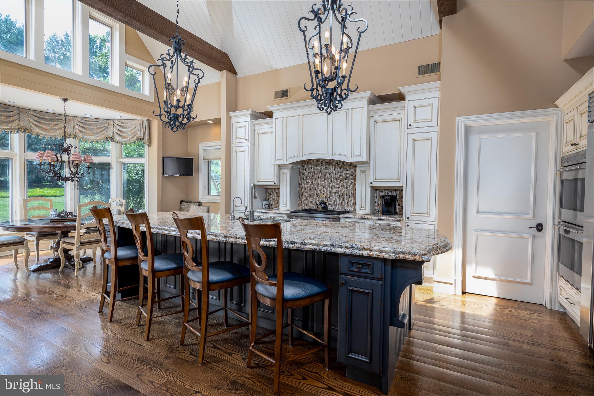 FORT WASHINGTON - Residential