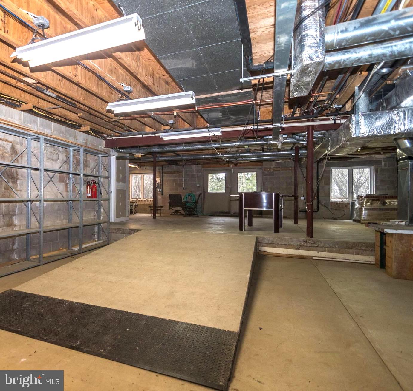 FORT WASHINGTON - Residential