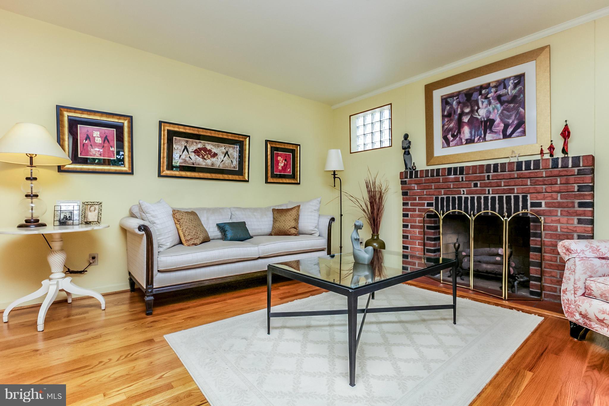 MAYFIELD - Residential Lease