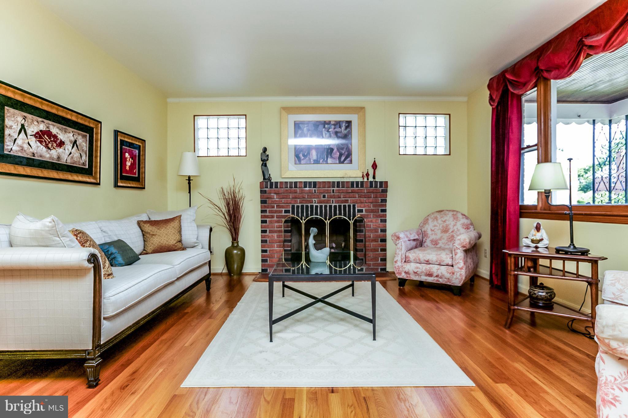 MAYFIELD - Residential Lease