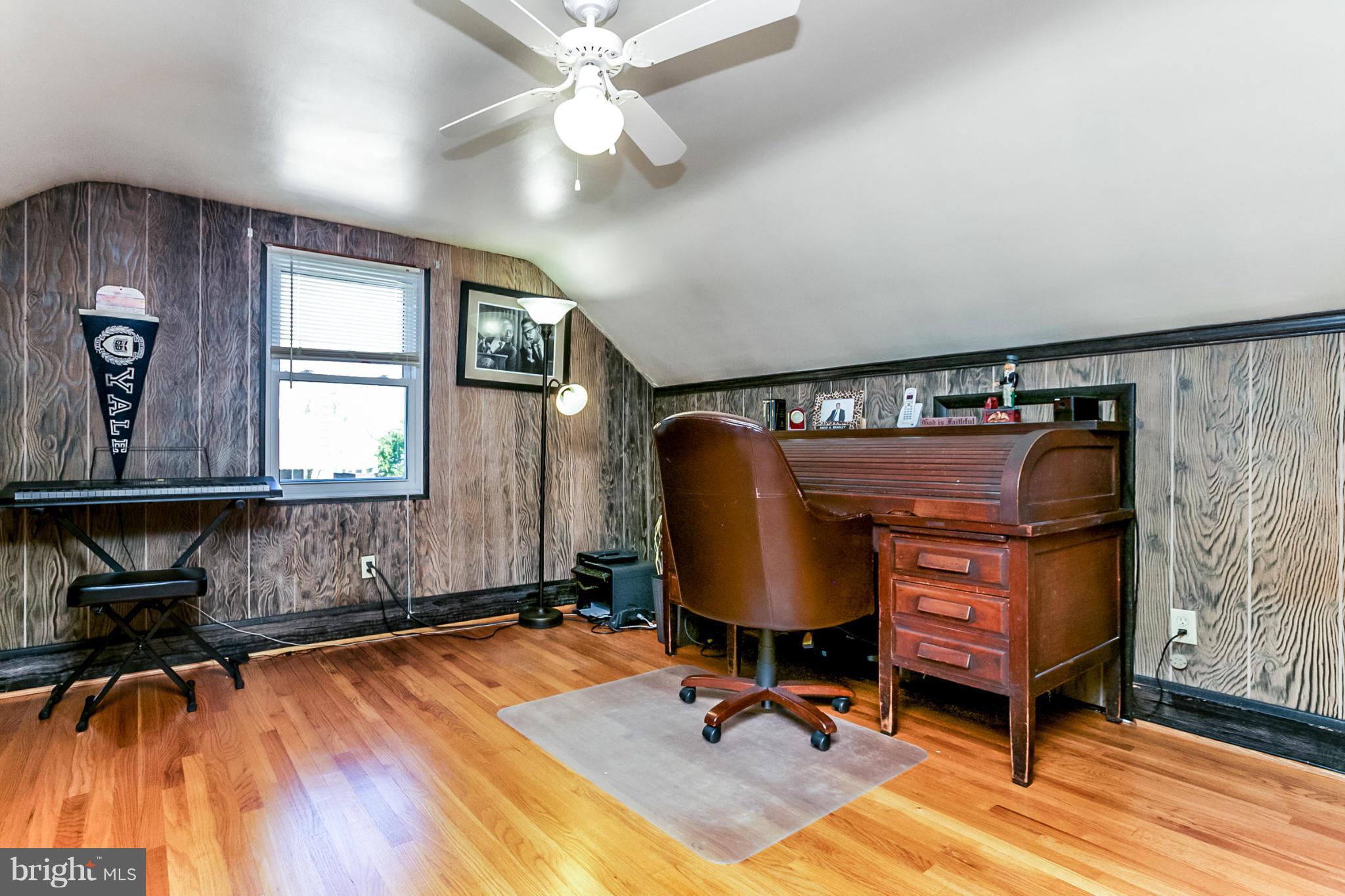 MAYFIELD - Residential Lease