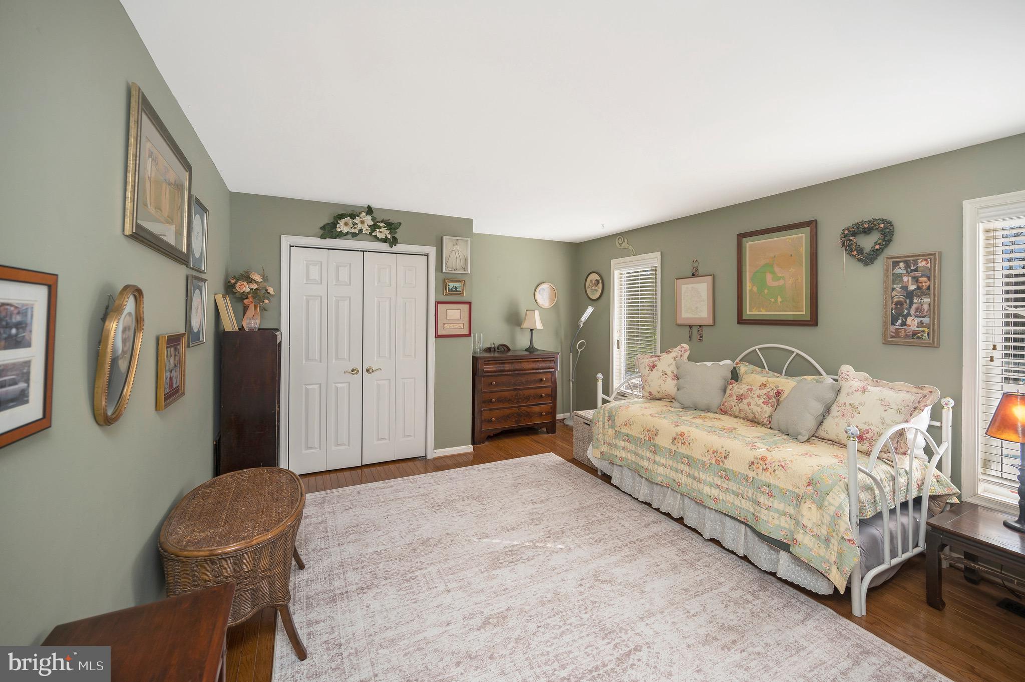 LAKE OF THE WOODS - Residential