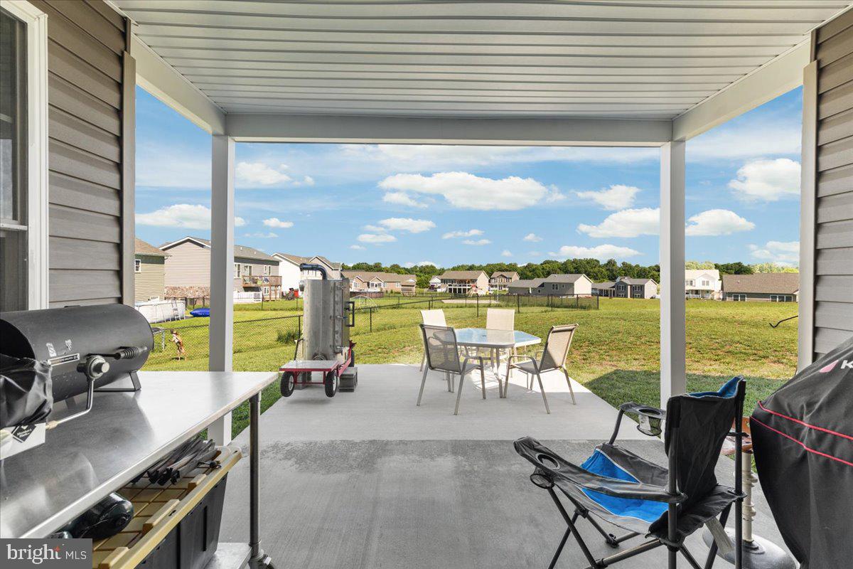 PEBBLE RIDGE - Residential