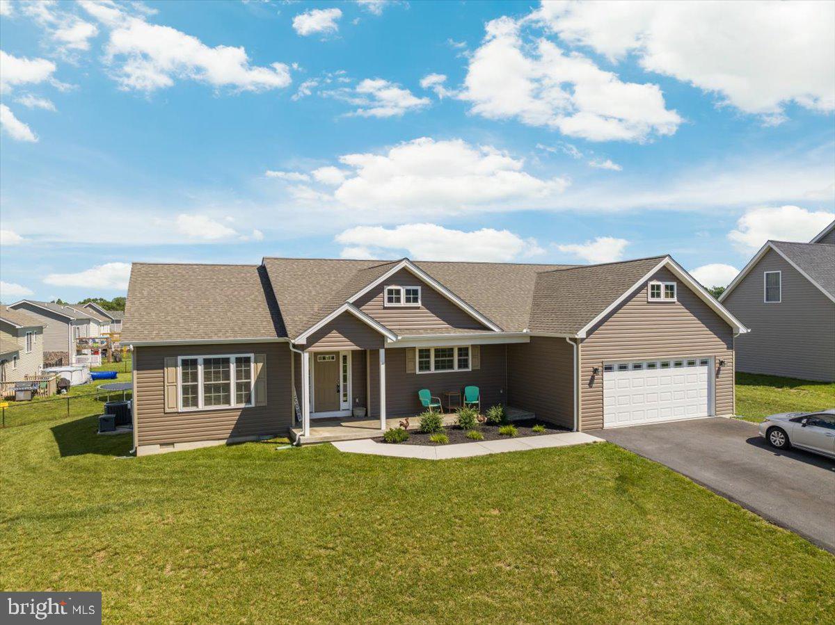 PEBBLE RIDGE - Residential