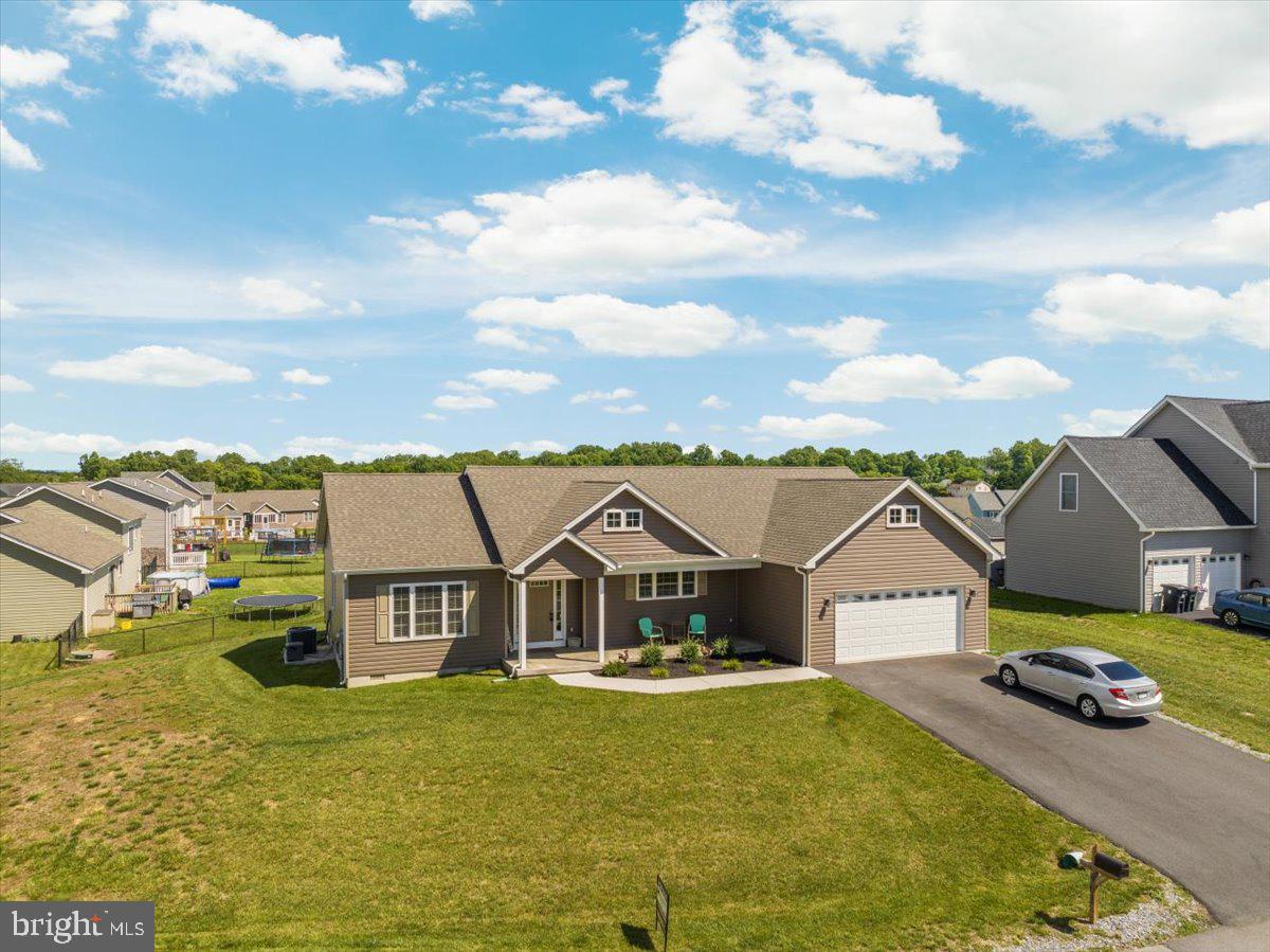 PEBBLE RIDGE - Residential