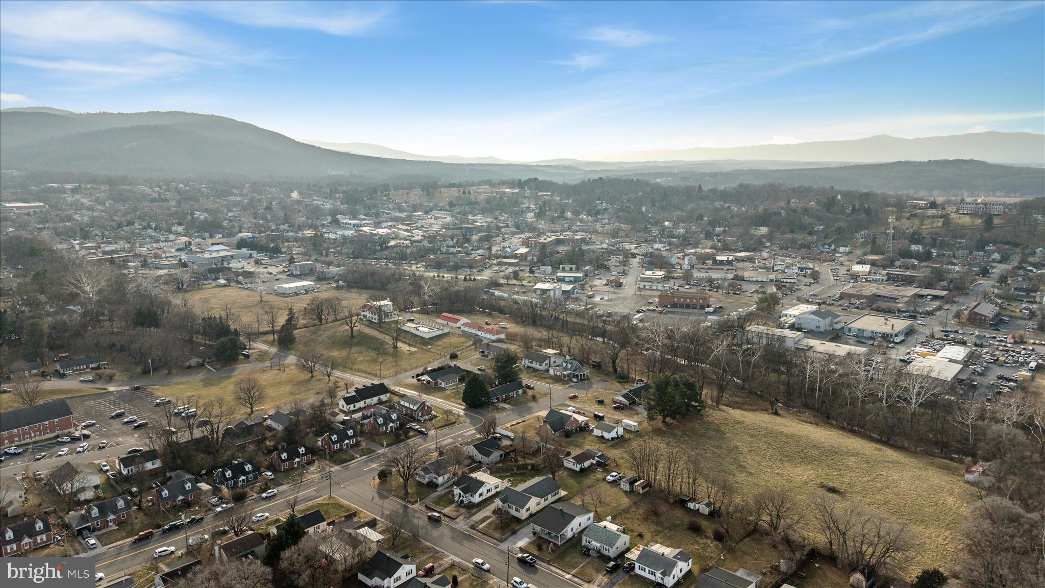 DOWNING ESTATES - Residential