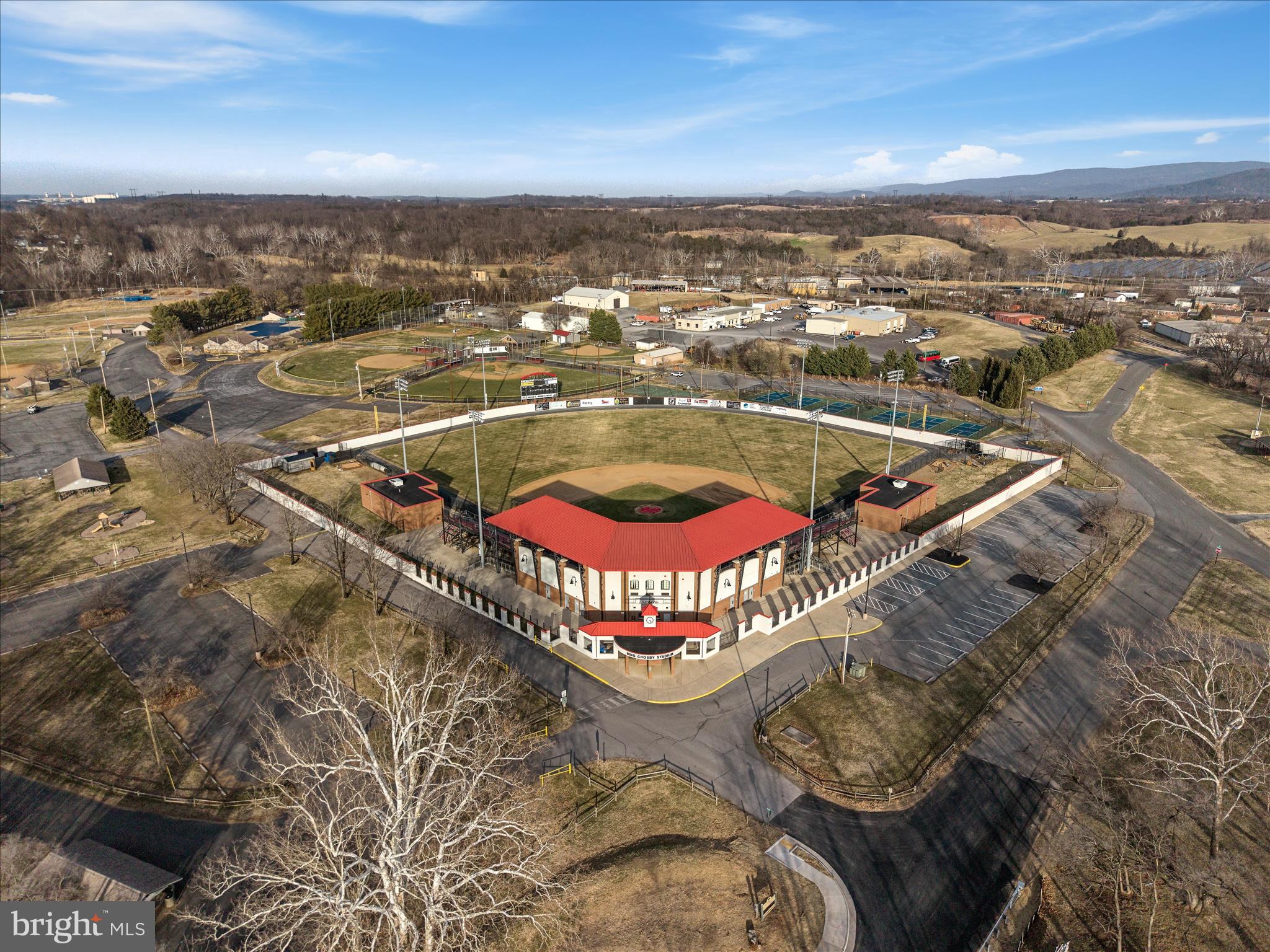 DOWNING ESTATES - Residential