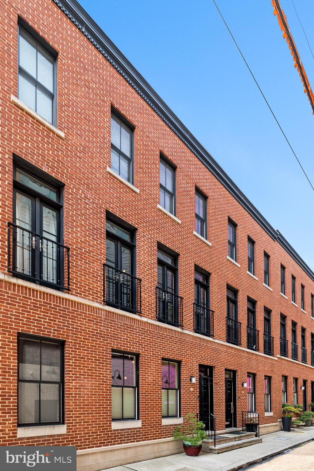 FAIRMOUNT - Residential