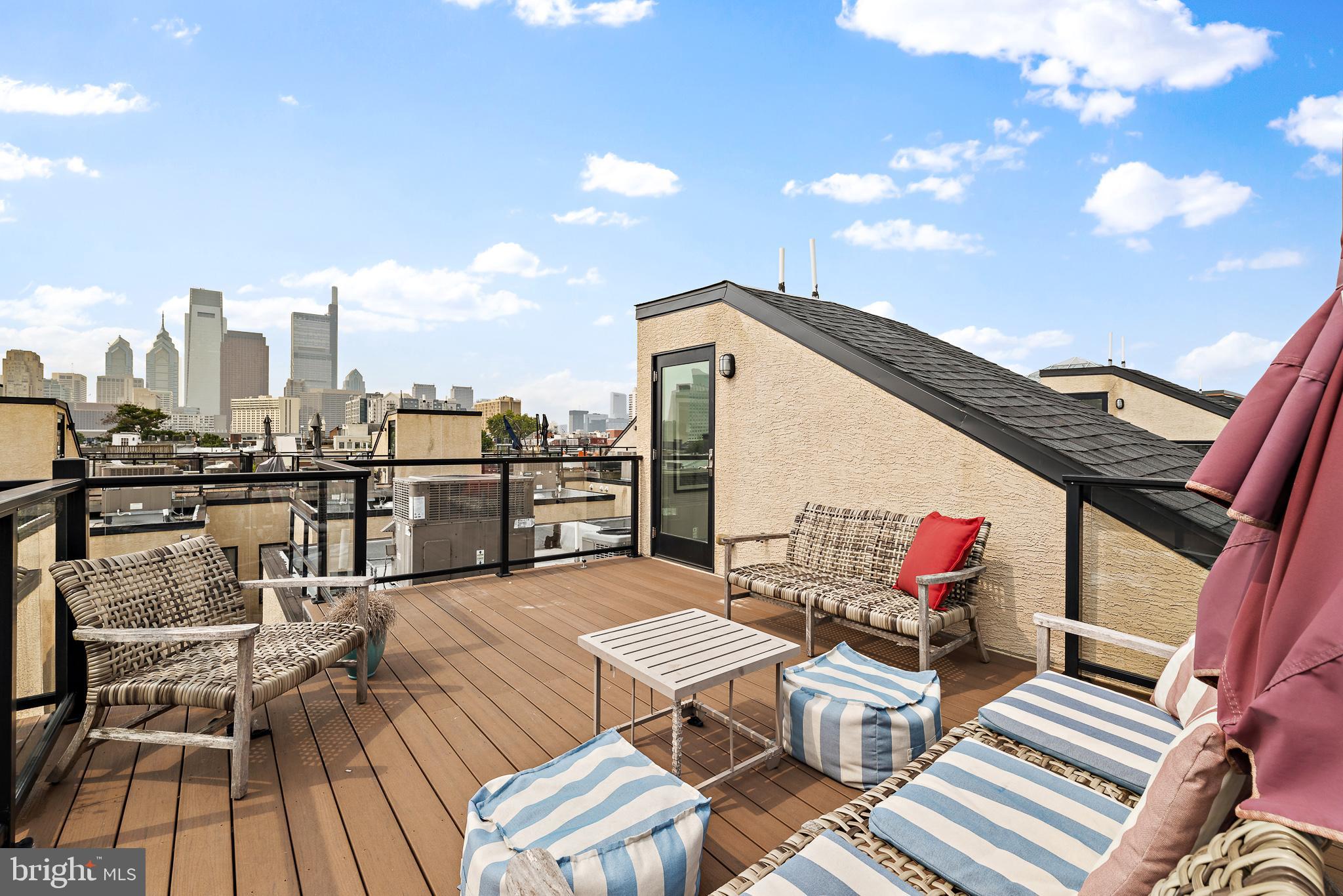 FAIRMOUNT - Residential