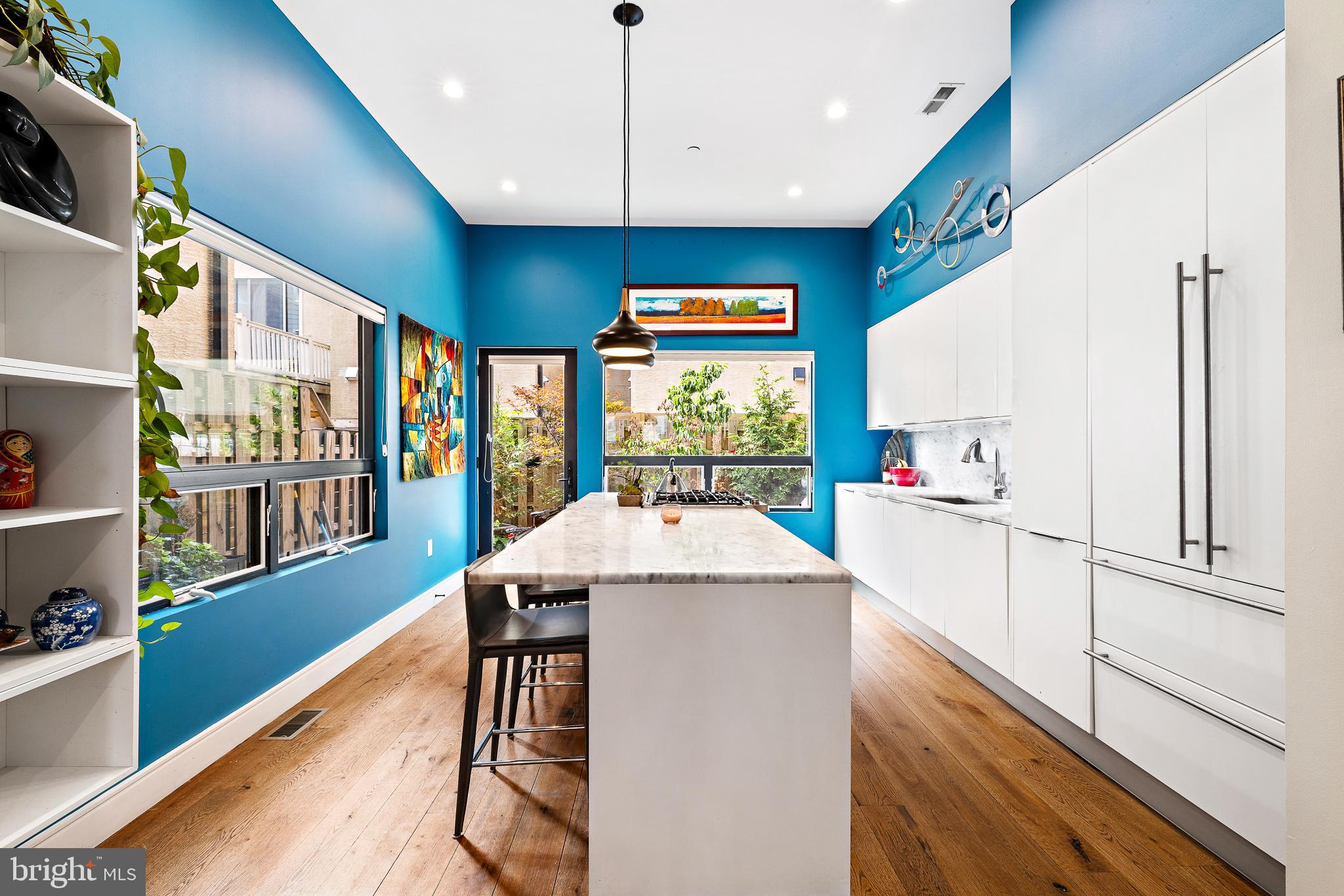 FAIRMOUNT - Residential