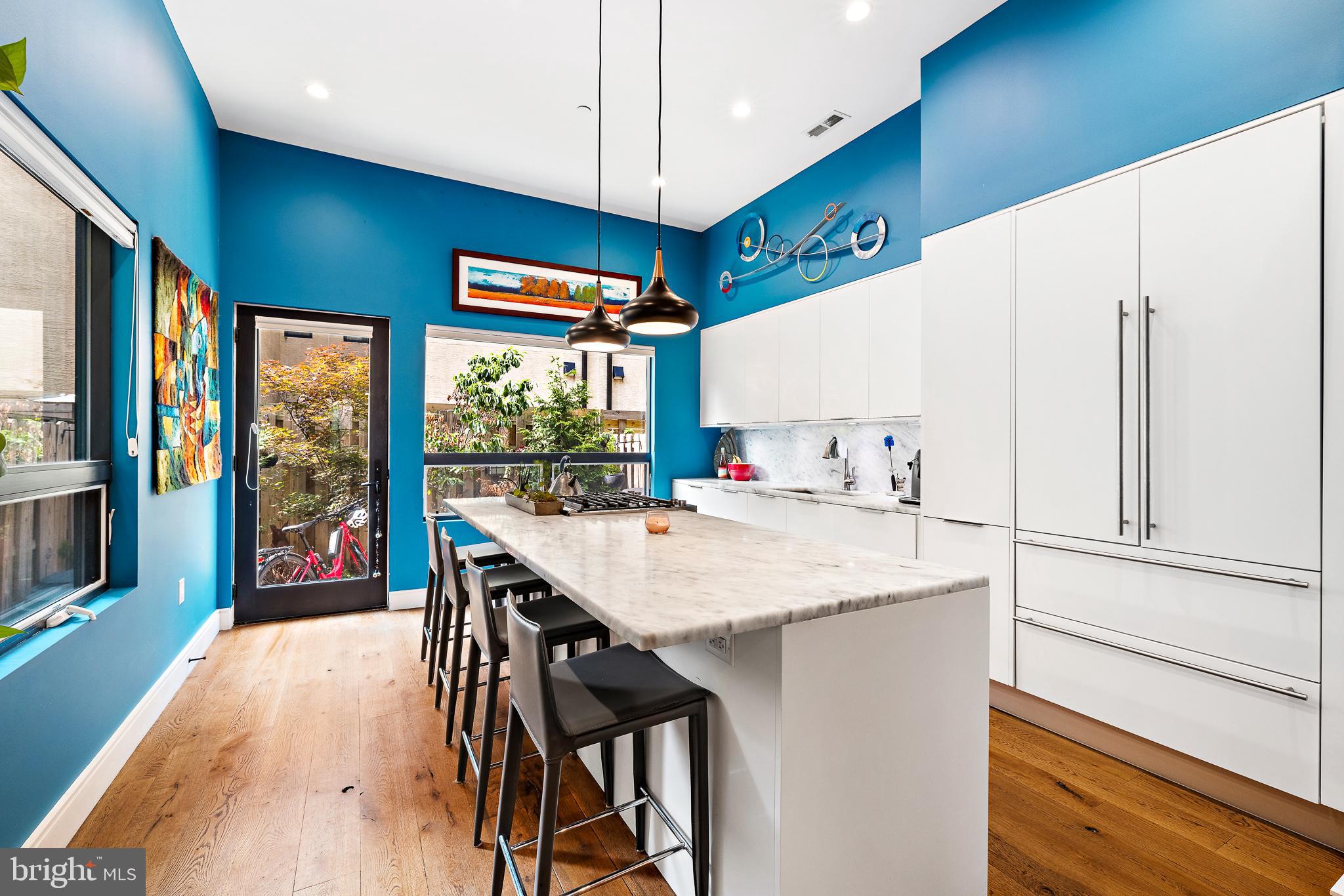 FAIRMOUNT - Residential
