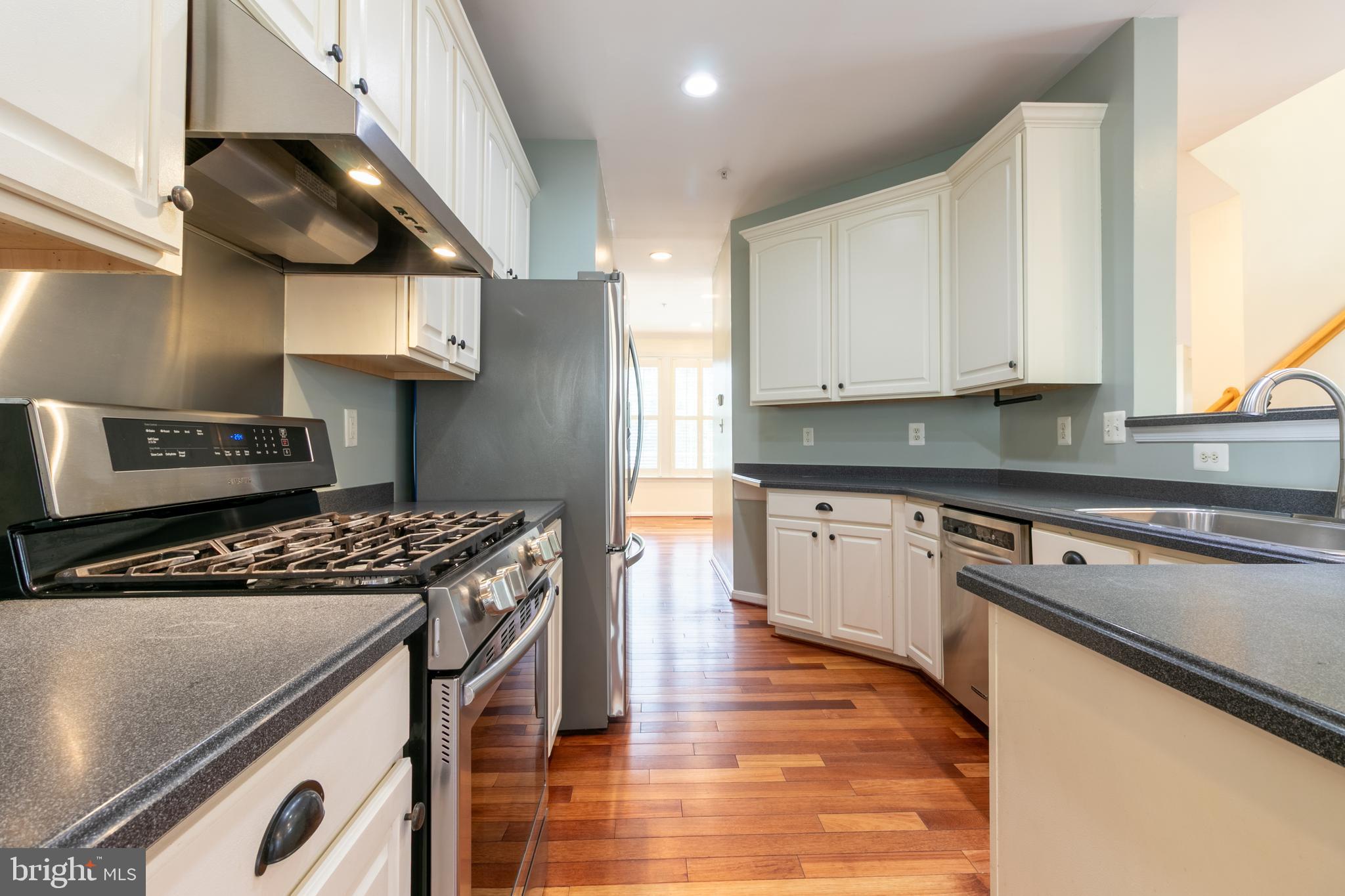 CROFTON FARMS - Residential