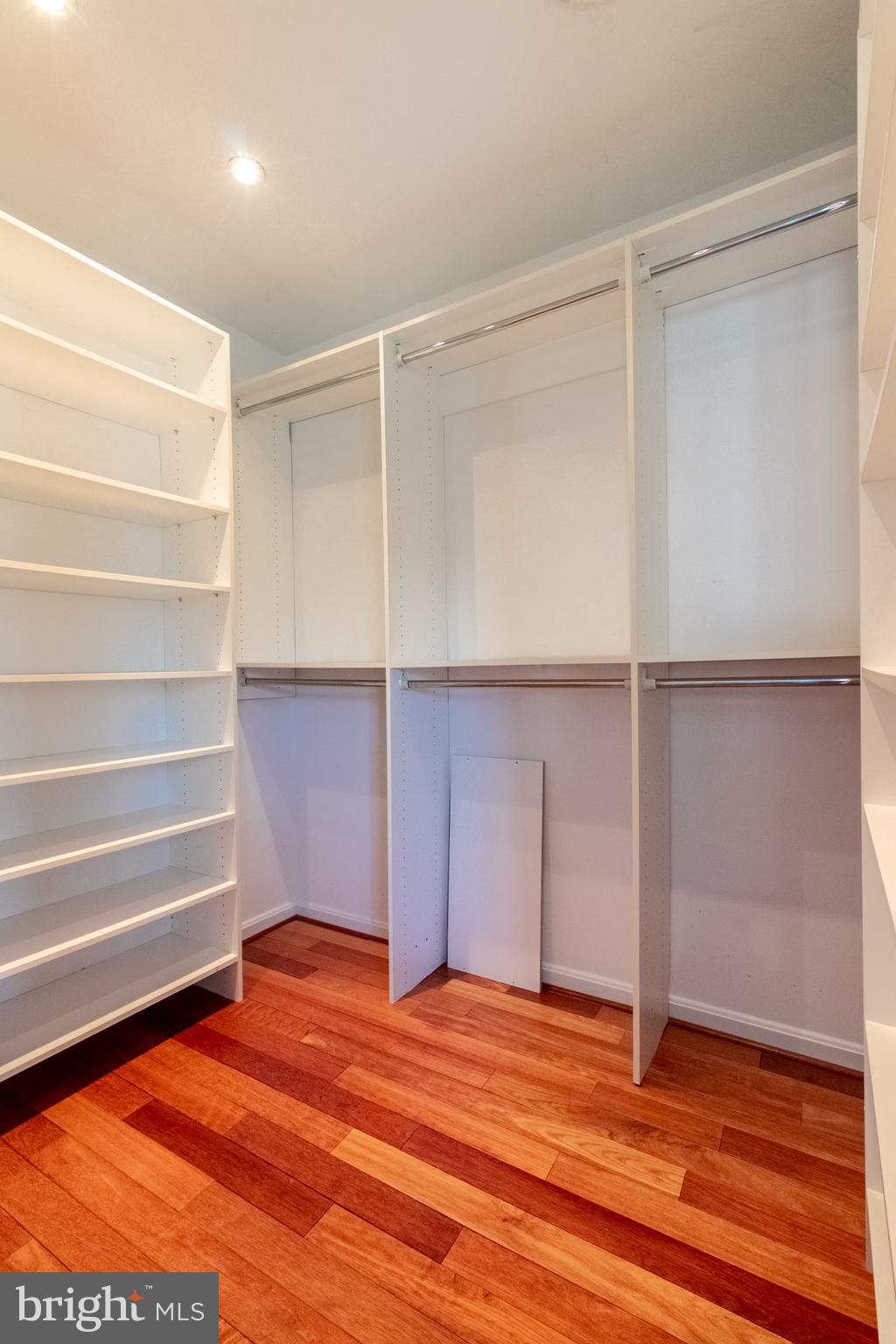 CROFTON FARMS - Residential