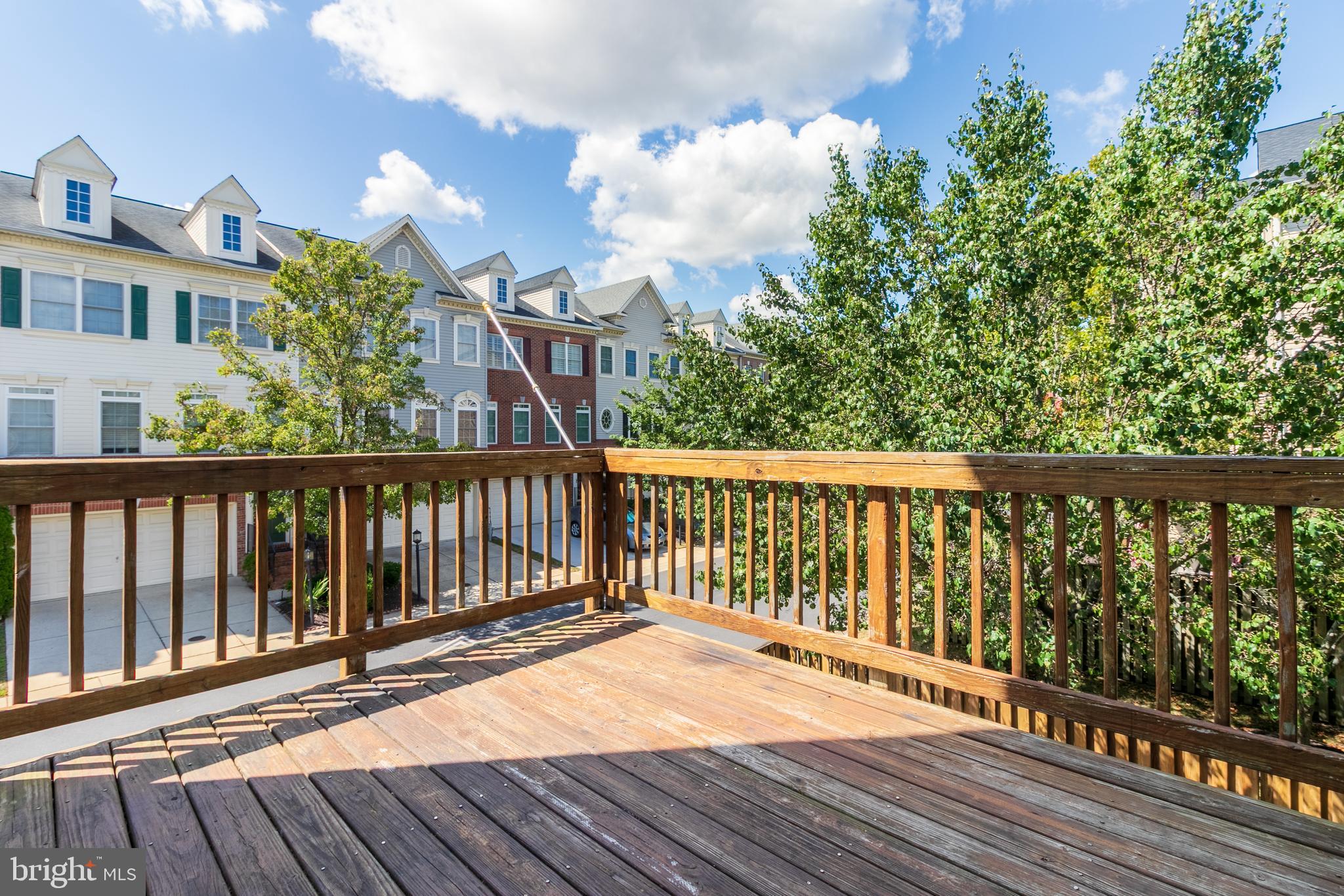 CROFTON FARMS - Residential