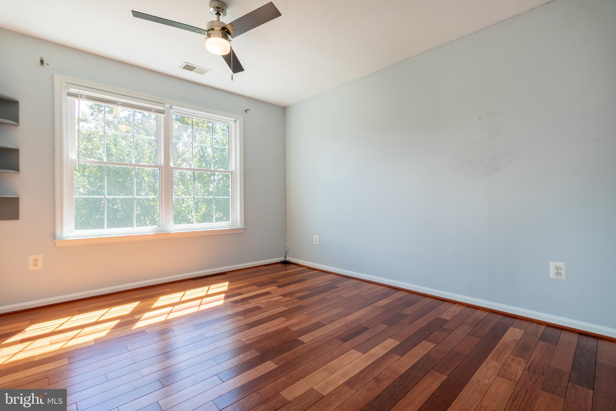 CROFTON FARMS - Residential