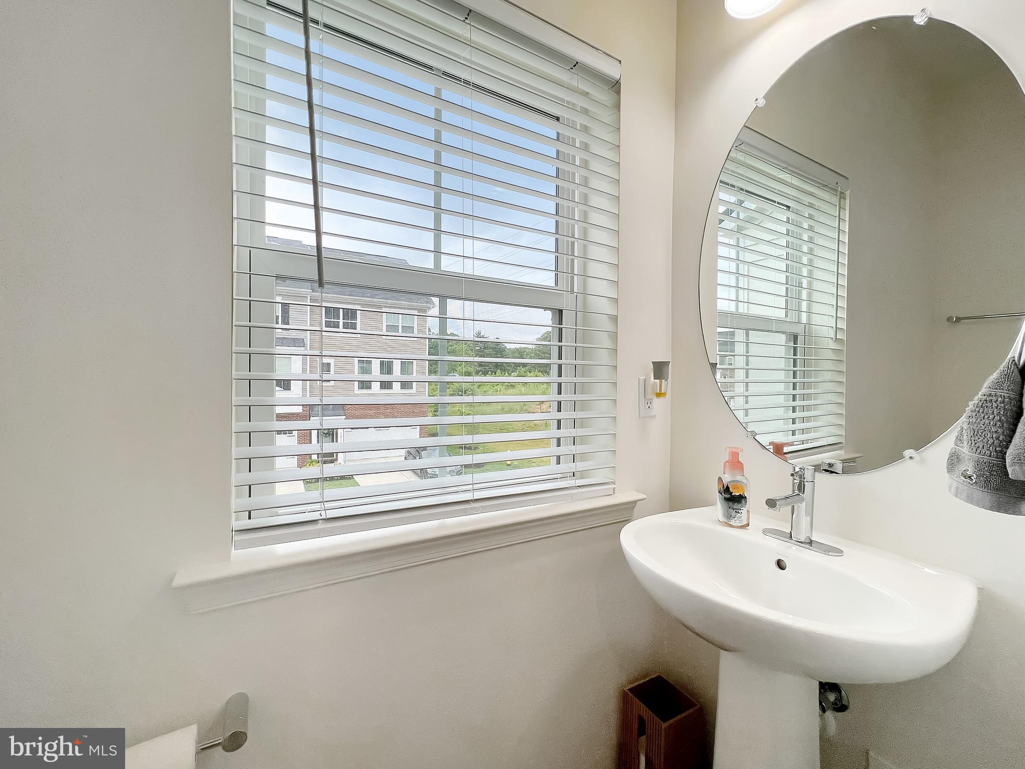 RIVERWALK AT CROFTON - Residential Lease