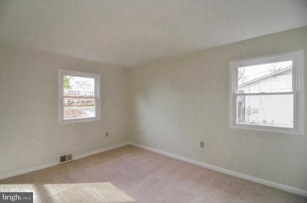 KEENE MILL MANOR - Residential