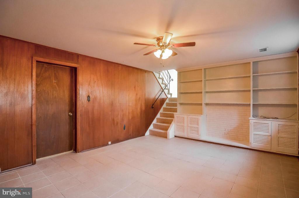 KEENE MILL MANOR - Residential