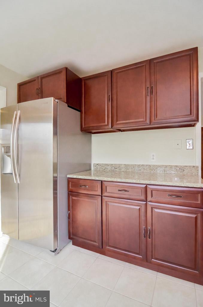 KEENE MILL MANOR - Residential