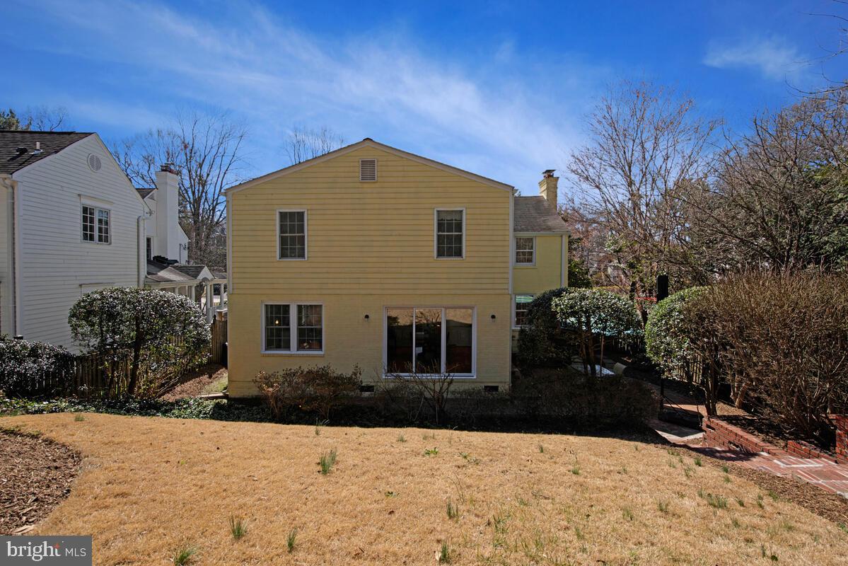 WOODACRES - Residential