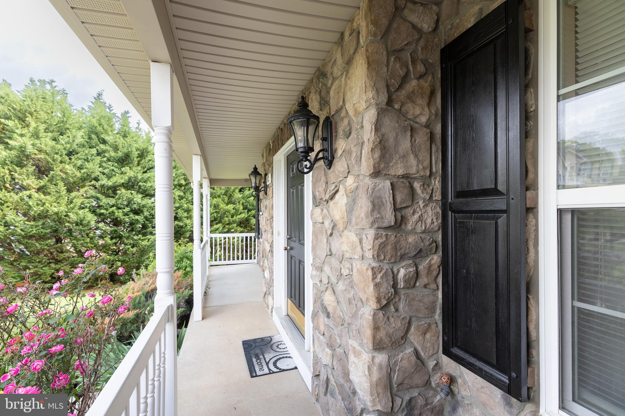 102 BLACKPOWDER COURT