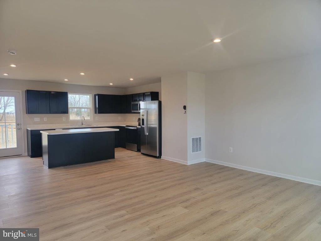 CARDINAL POINTE - Residential