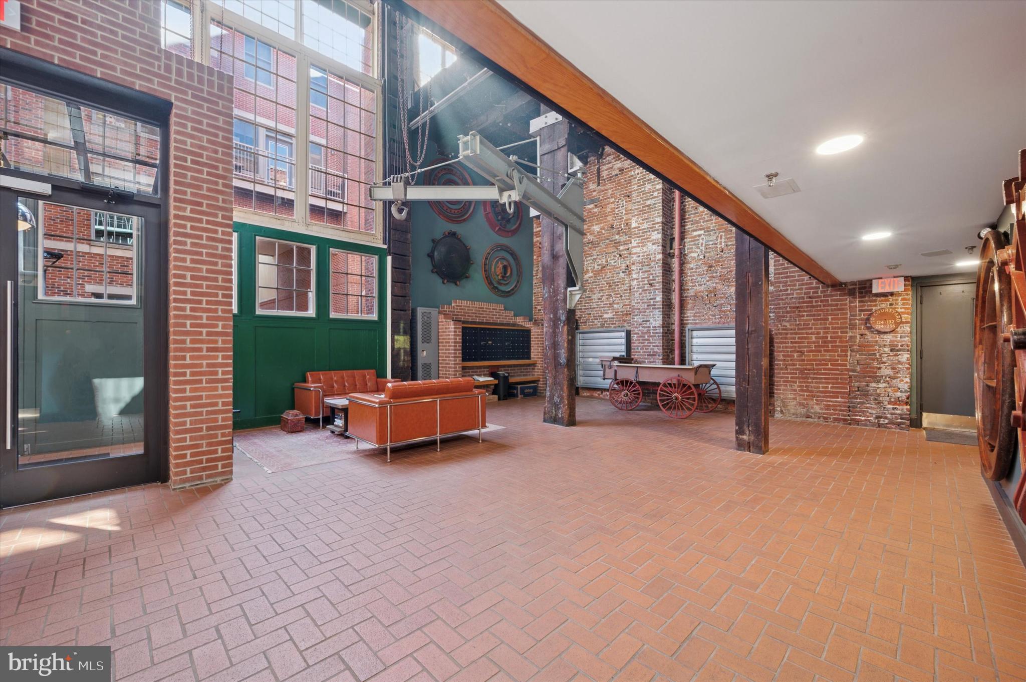 130 N BREAD STREET 310