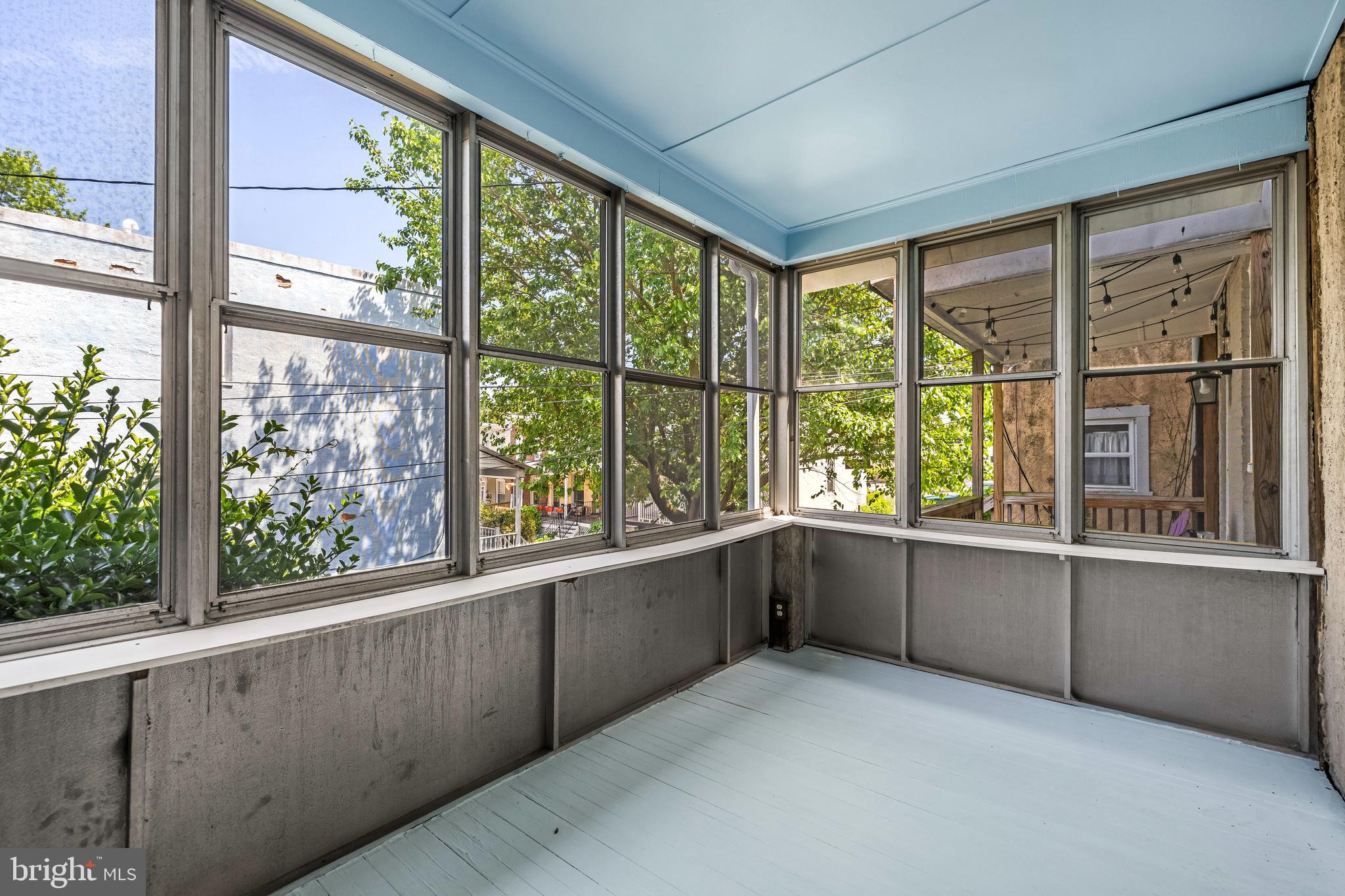 WYMAN PARK HAMPDEN - Residential