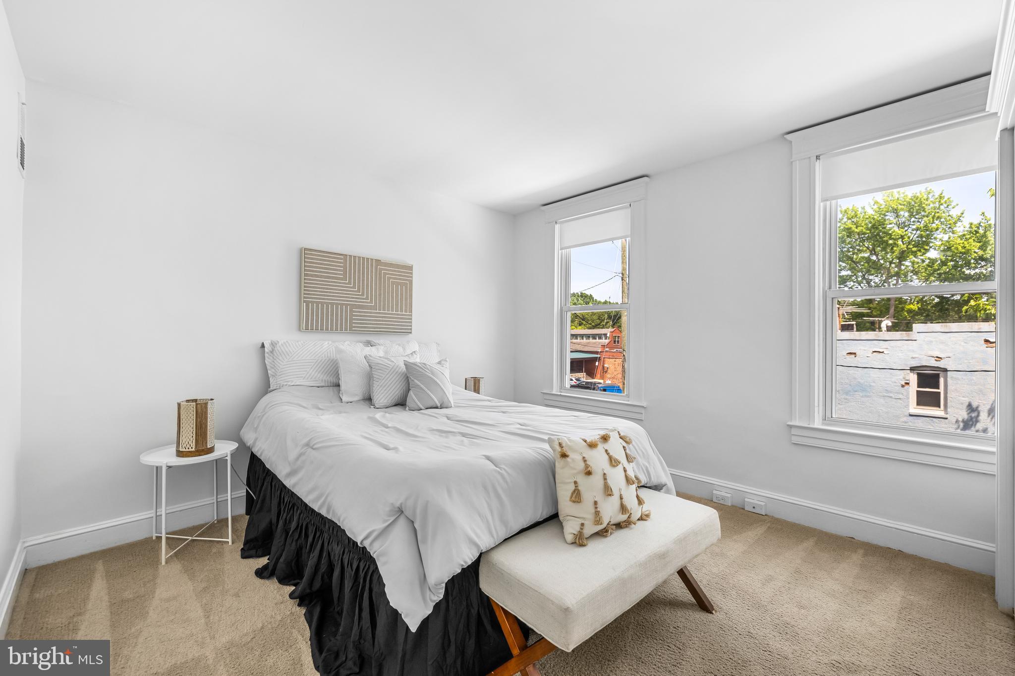 WYMAN PARK HAMPDEN - Residential