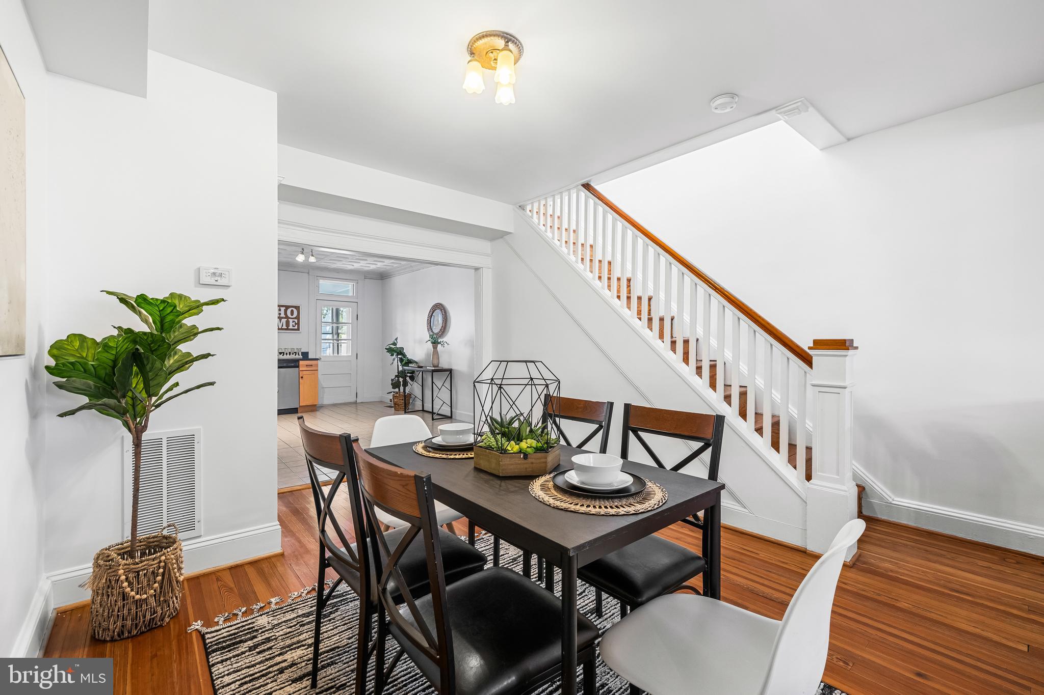 WYMAN PARK HAMPDEN - Residential