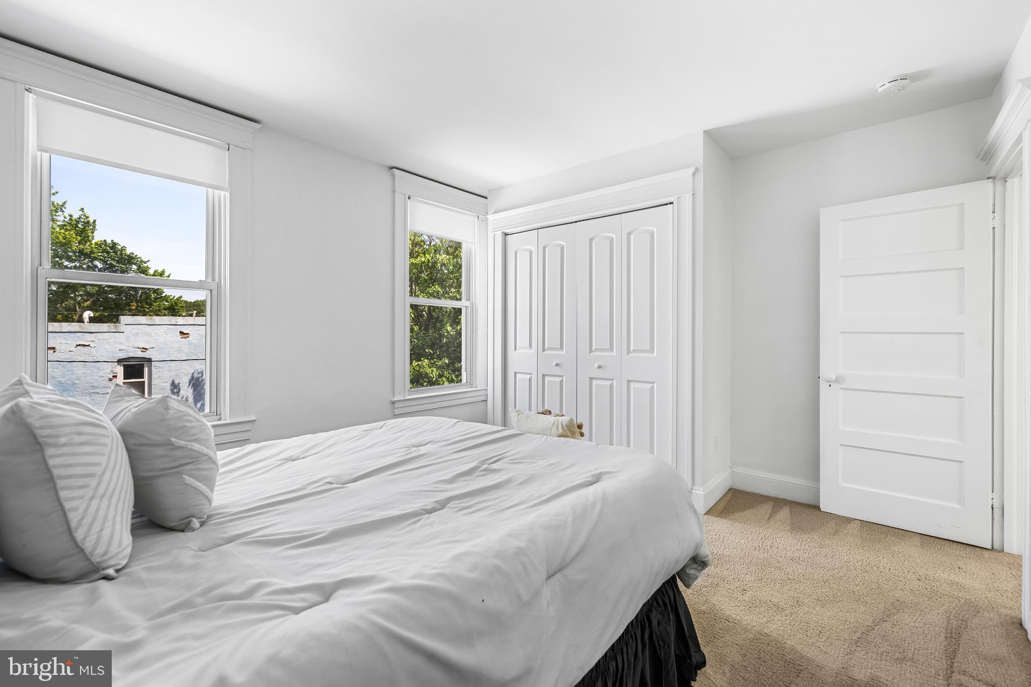 WYMAN PARK HAMPDEN - Residential