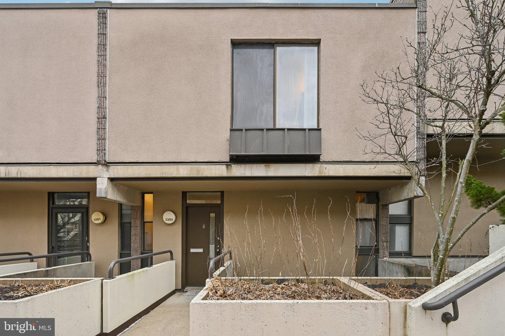 COLD SPRING NEWTOWN - Residential