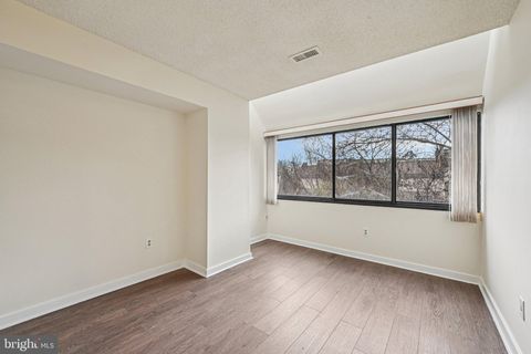 Tiny photo for 2303 Bayleaf Court, BALTIMORE, MD 21209 (MLS # MDBA2198592)