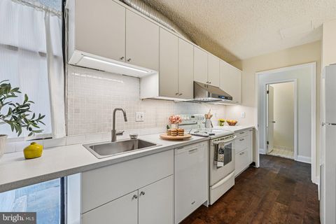 Tiny photo for 2303 Bayleaf Court, BALTIMORE, MD 21209 (MLS # MDBA2198592)