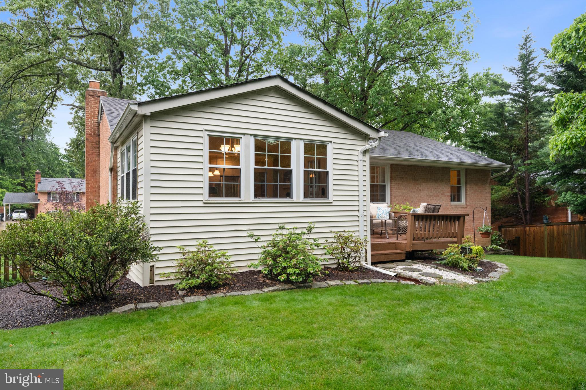 WILLOW WOODS - Residential