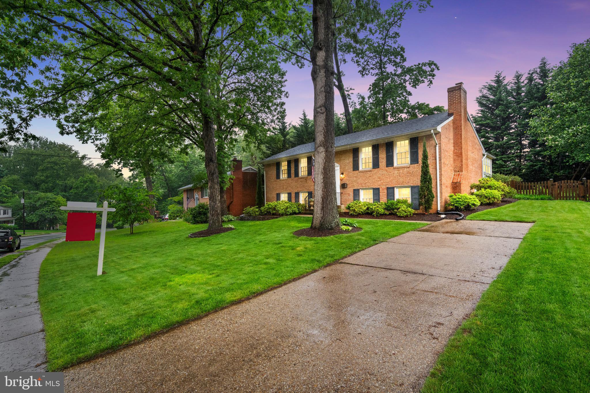 WILLOW WOODS - Residential